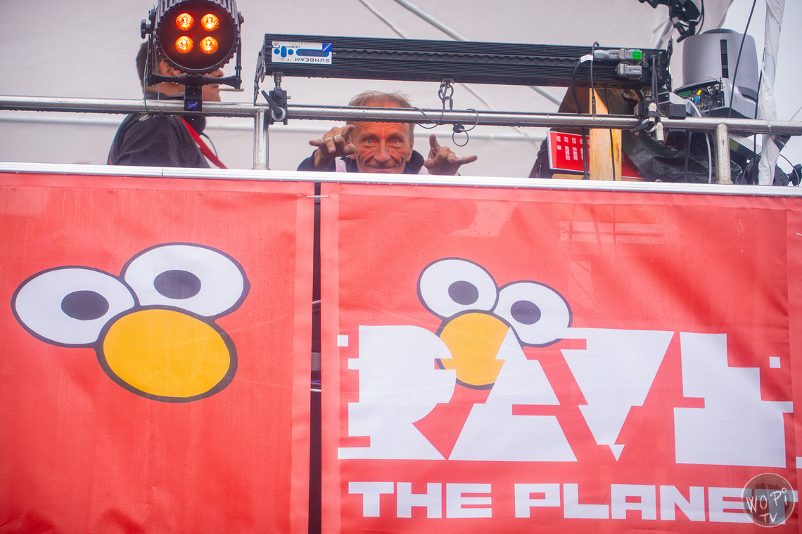 Rave the Planet - The Future is NOW!