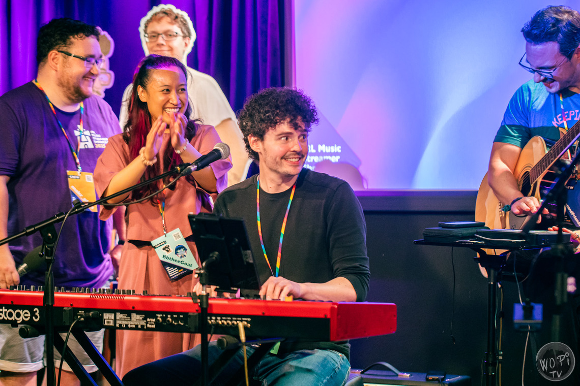 IRL Music Streamer Showcase 2025, Day 1