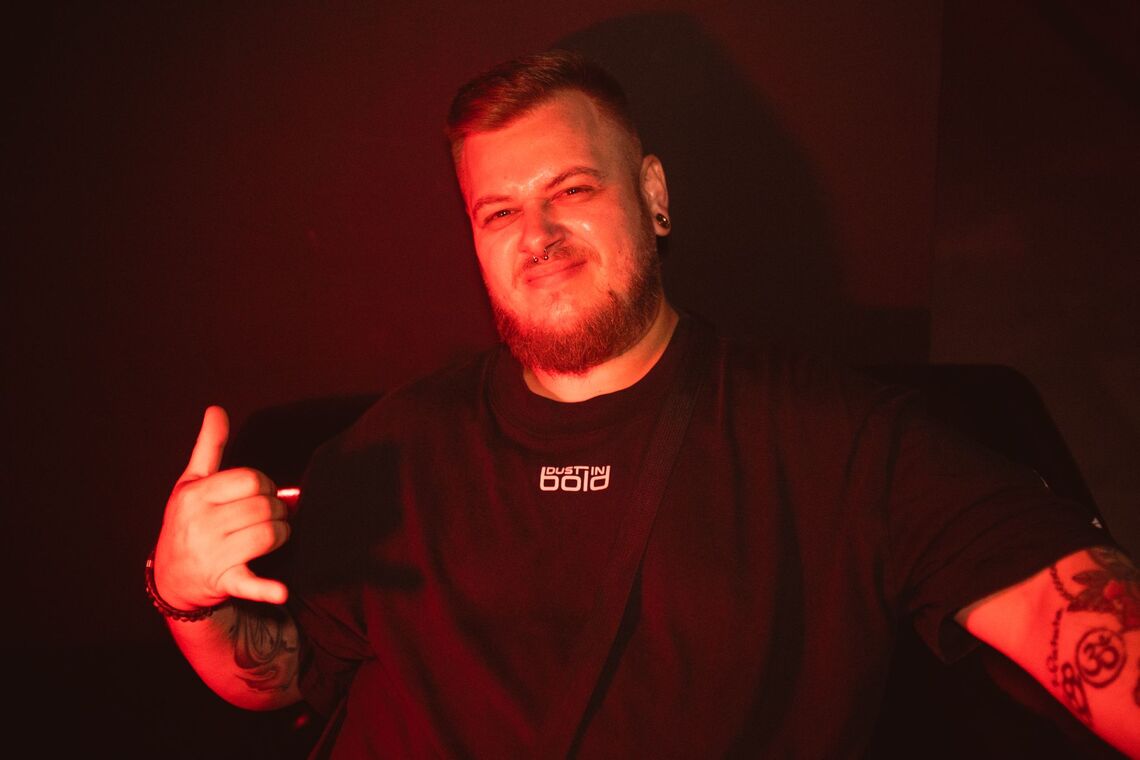 WE RAVE - 15.08.2026