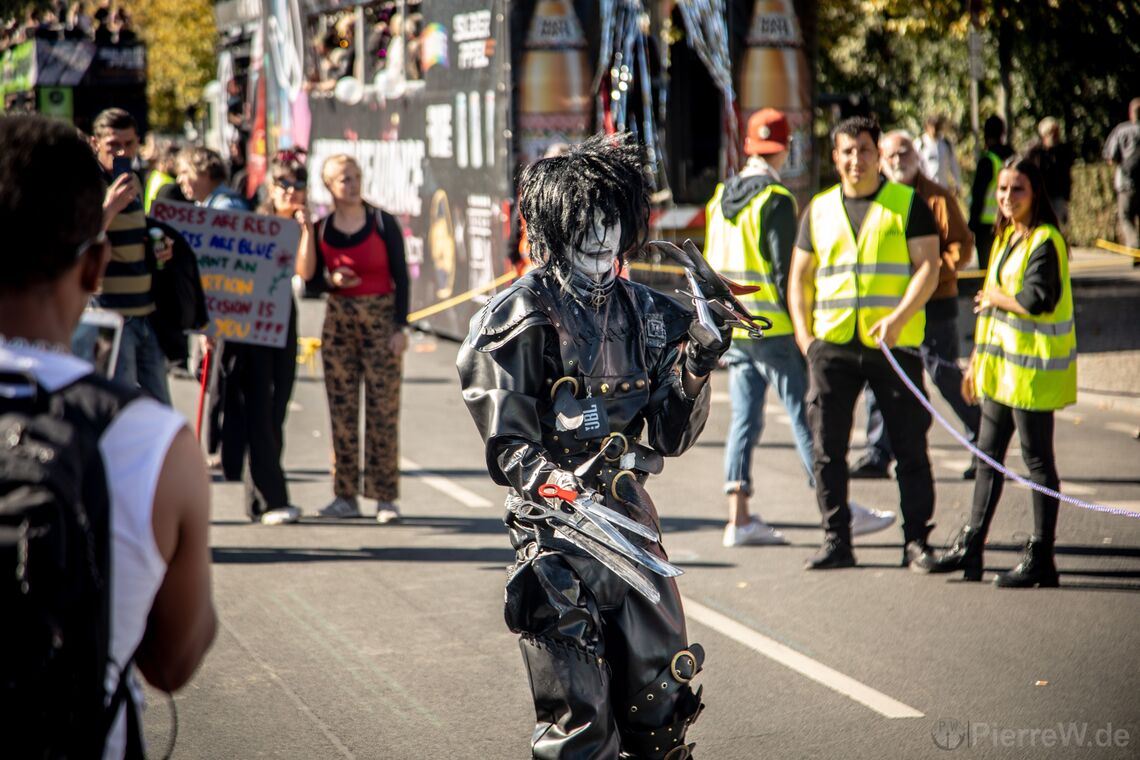 Love World Peace Parade 2019