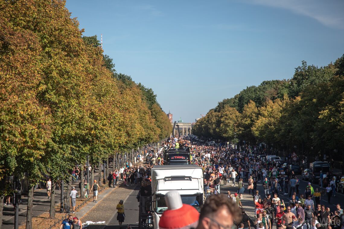 Love World Peace Parade 2019