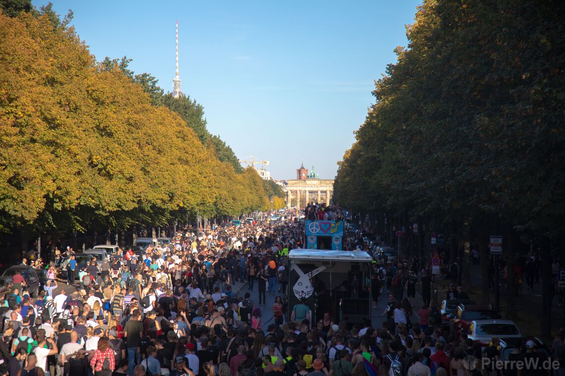 Love World Peace Parade 2019