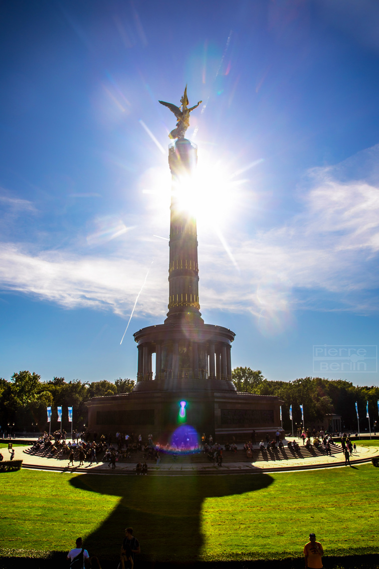 SiegessÃ¤ule im Gegenlicht