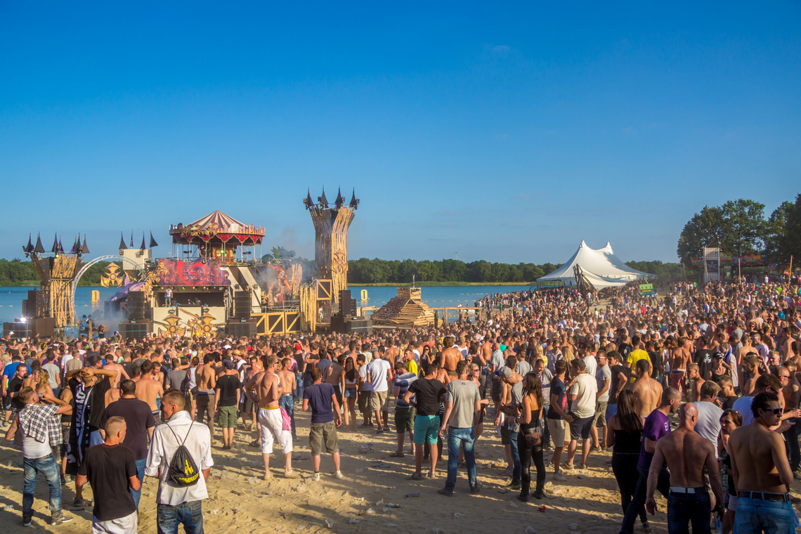 Dominator 2013 - Carnival of Doom