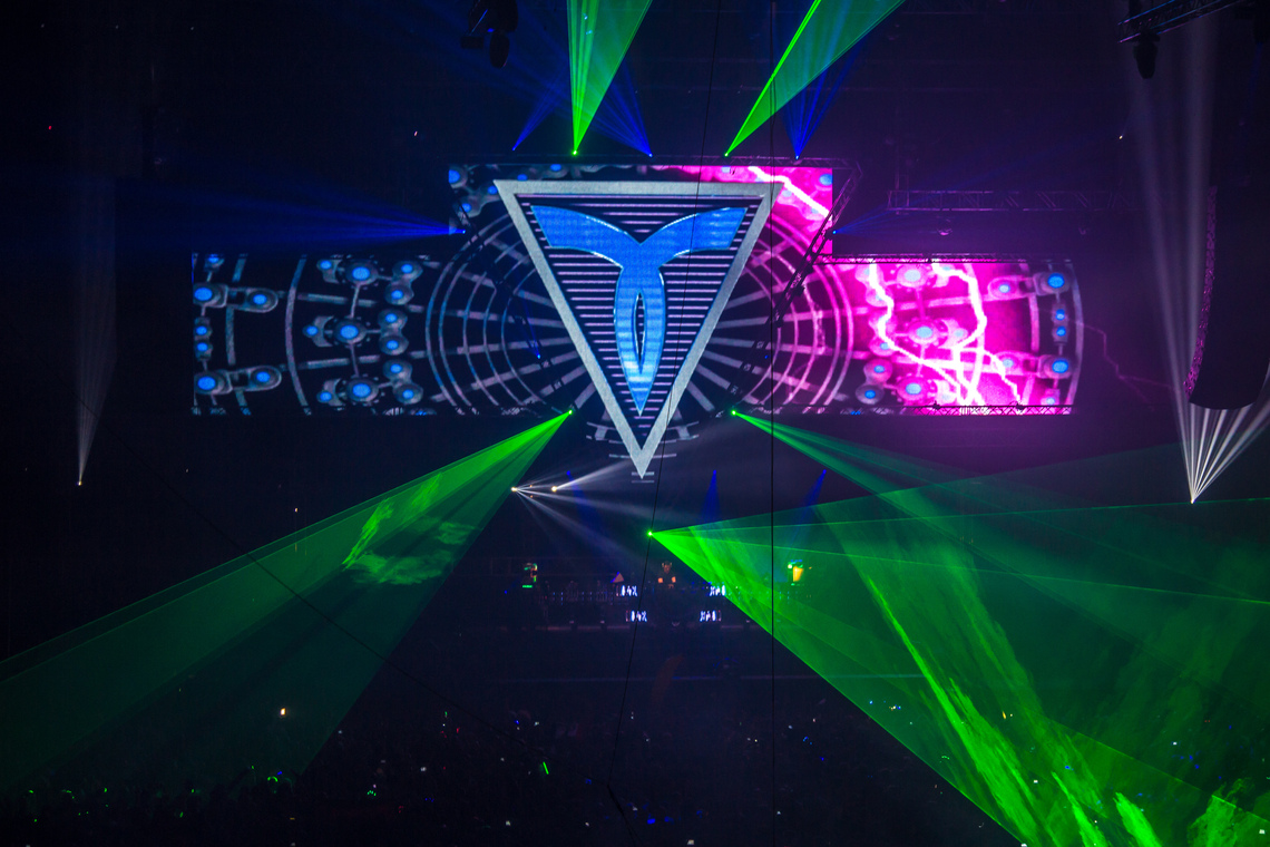 Transmission - 10th Edition // Prague 30.11.2013