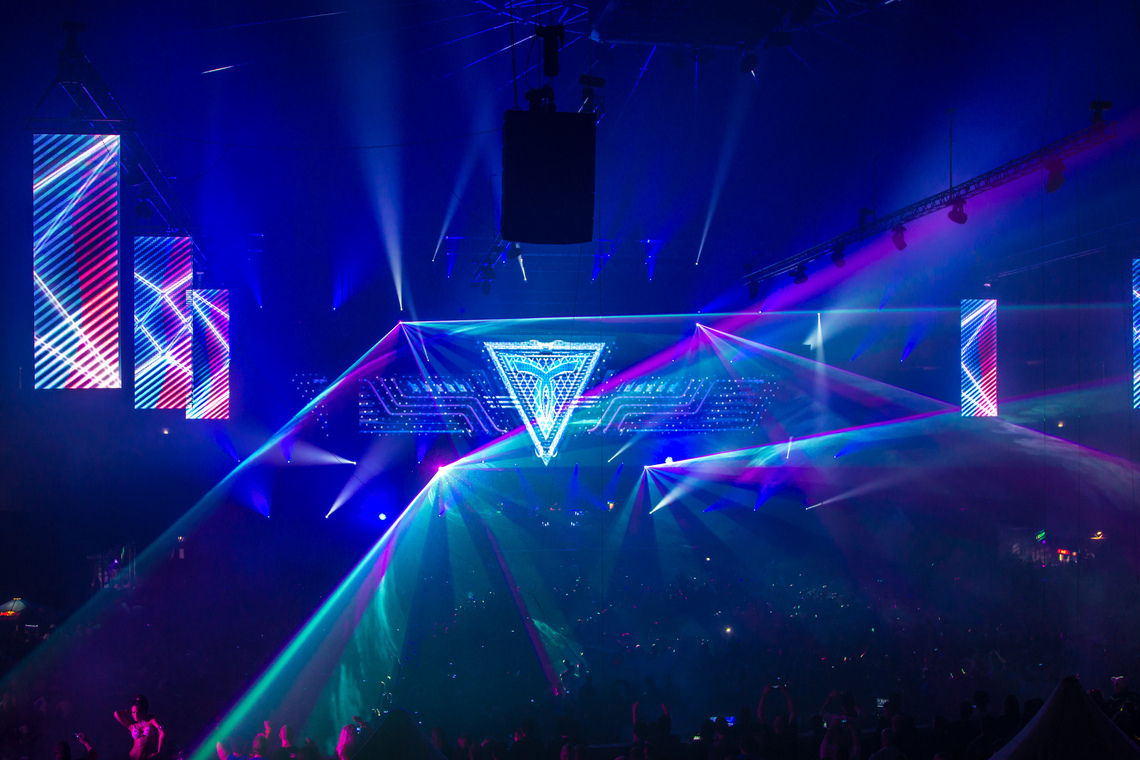 Transmission - 10th Edition // Prague 30.11.2013