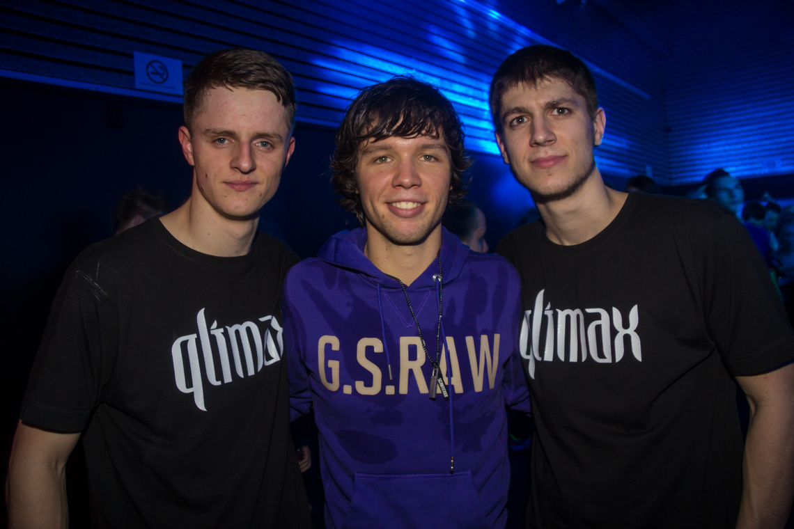 Atmozfears mit Besuchern @ MoM